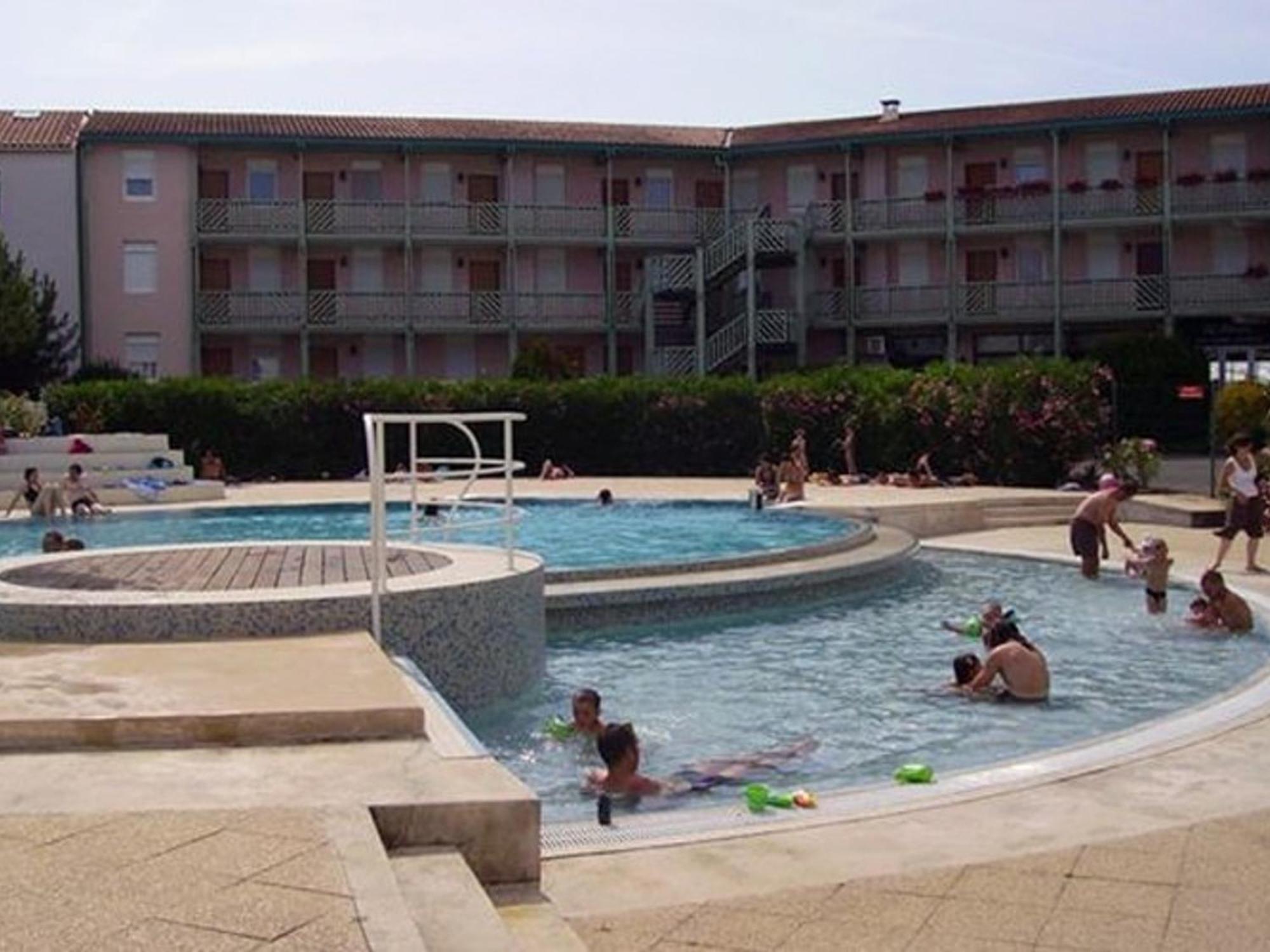 Appartement 4 Pers. Terrasse Clim, Piscine Collective - Fr-1-535-37 Châtelaillon-Plage Exterior foto